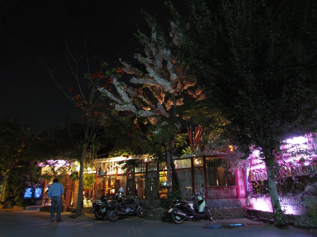Santitham Guest House Chiang Mai Exterior photo