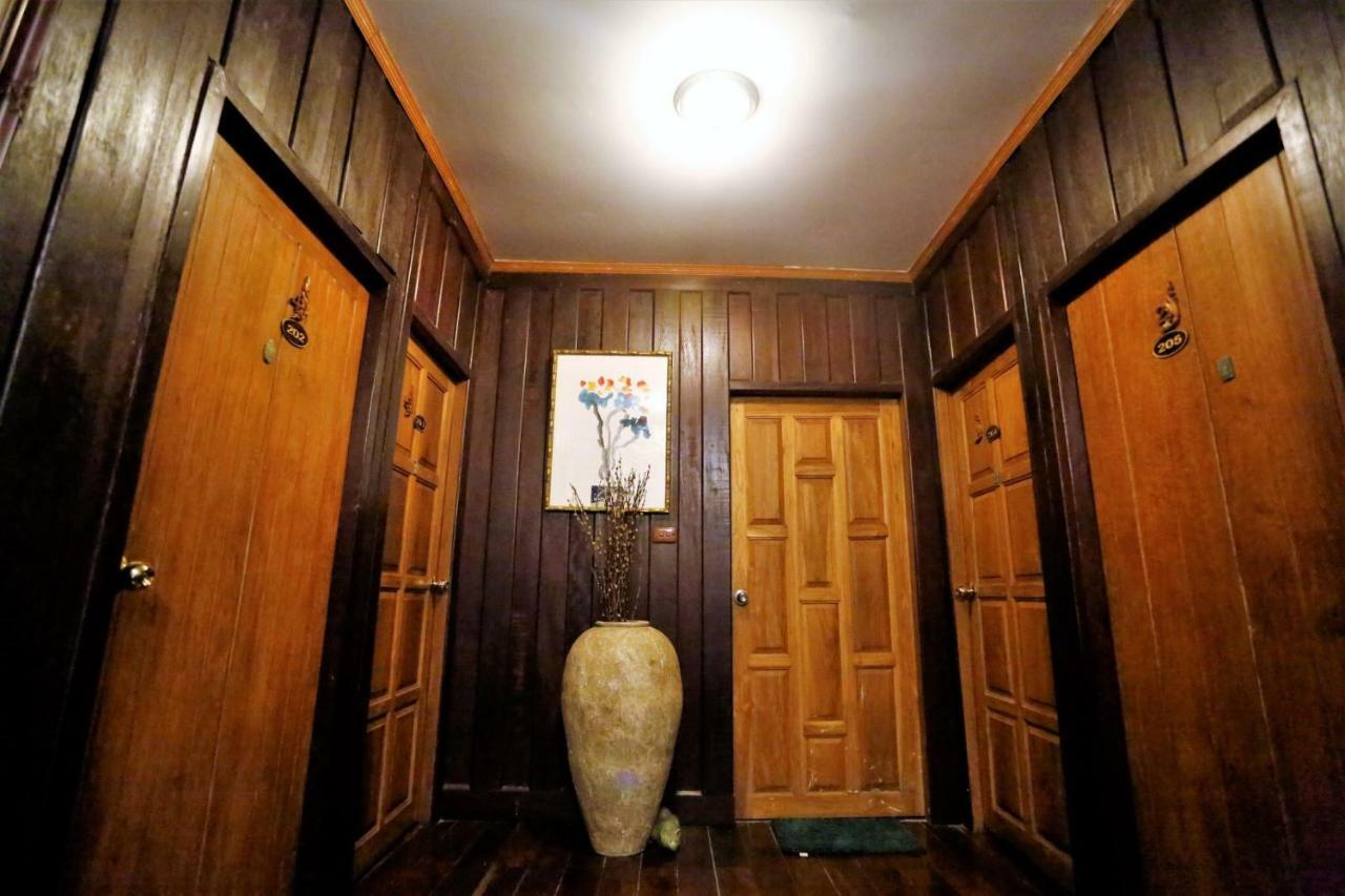 Santitham Guest House Chiang Mai Exterior photo