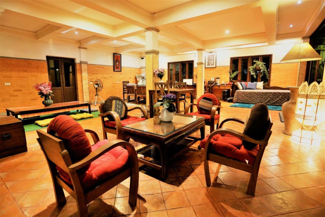 Santitham Guest House Chiang Mai Exterior photo