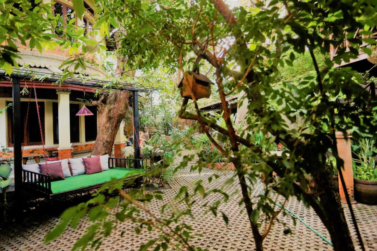 Santitham Guest House Chiang Mai Exterior photo