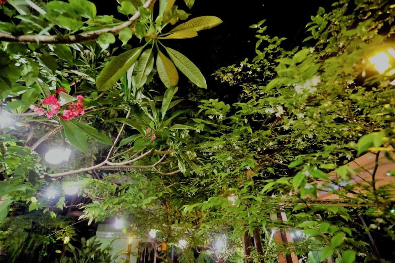 Santitham Guest House Chiang Mai Exterior photo